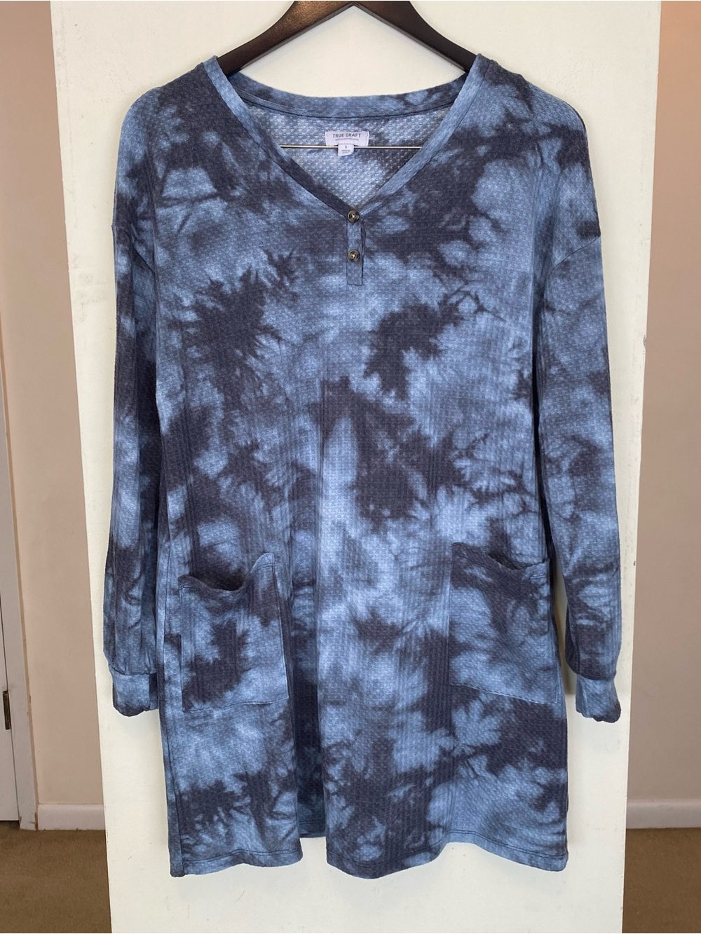 True Craft Blue Tie Dye Waffle Tunic Top Women’s Small Pockets Long Sleeve Dress